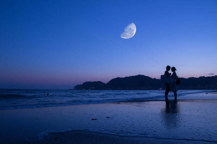 Moon Couple