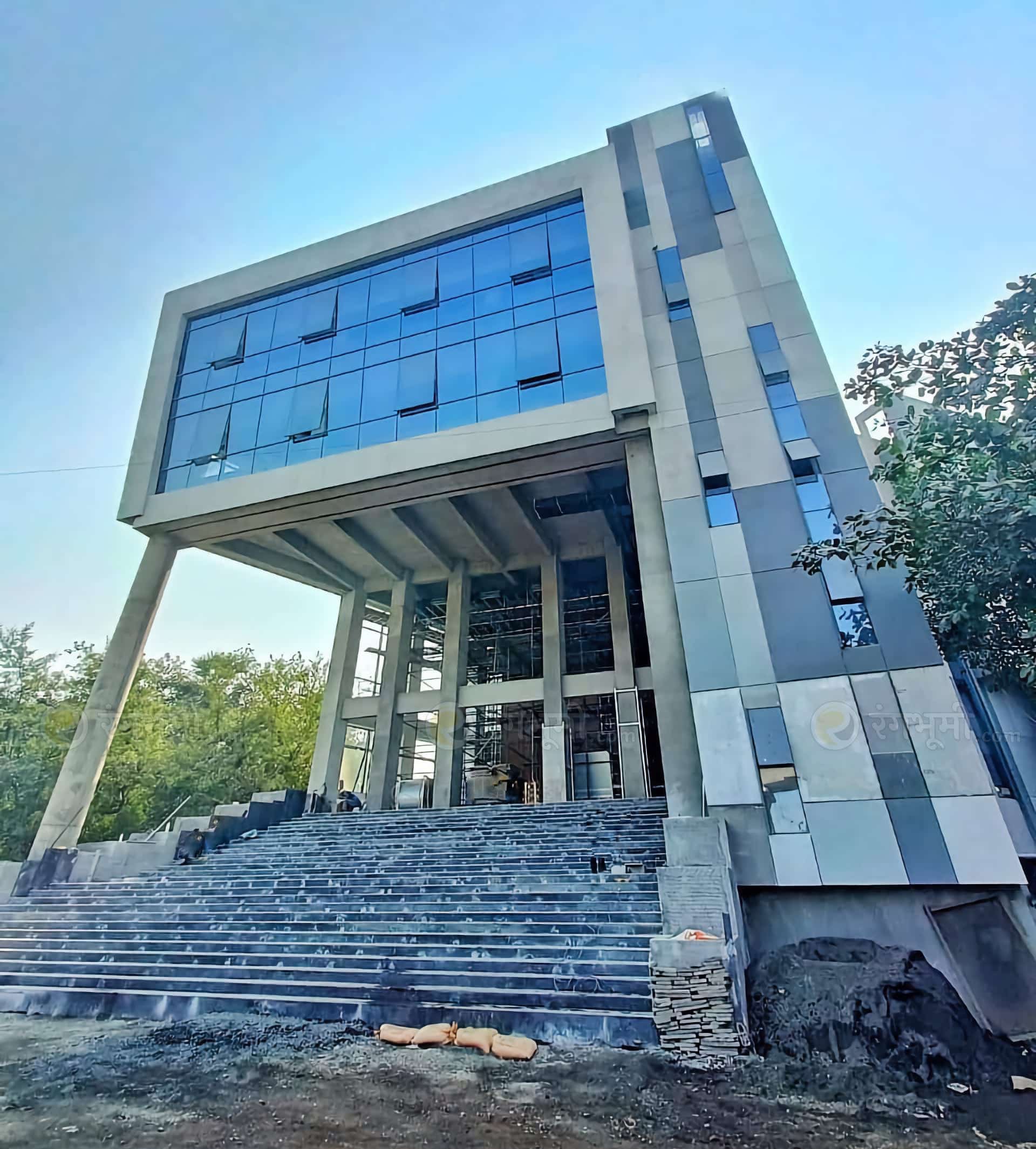 Mira-Bhayander Natak Auditorium near Dahisar Check Naka